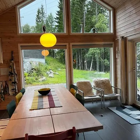 Lunvik - Flott Ved Nysaetervatnet *