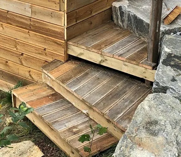 Lunvik - Flott Ved Nysaetervatnet *